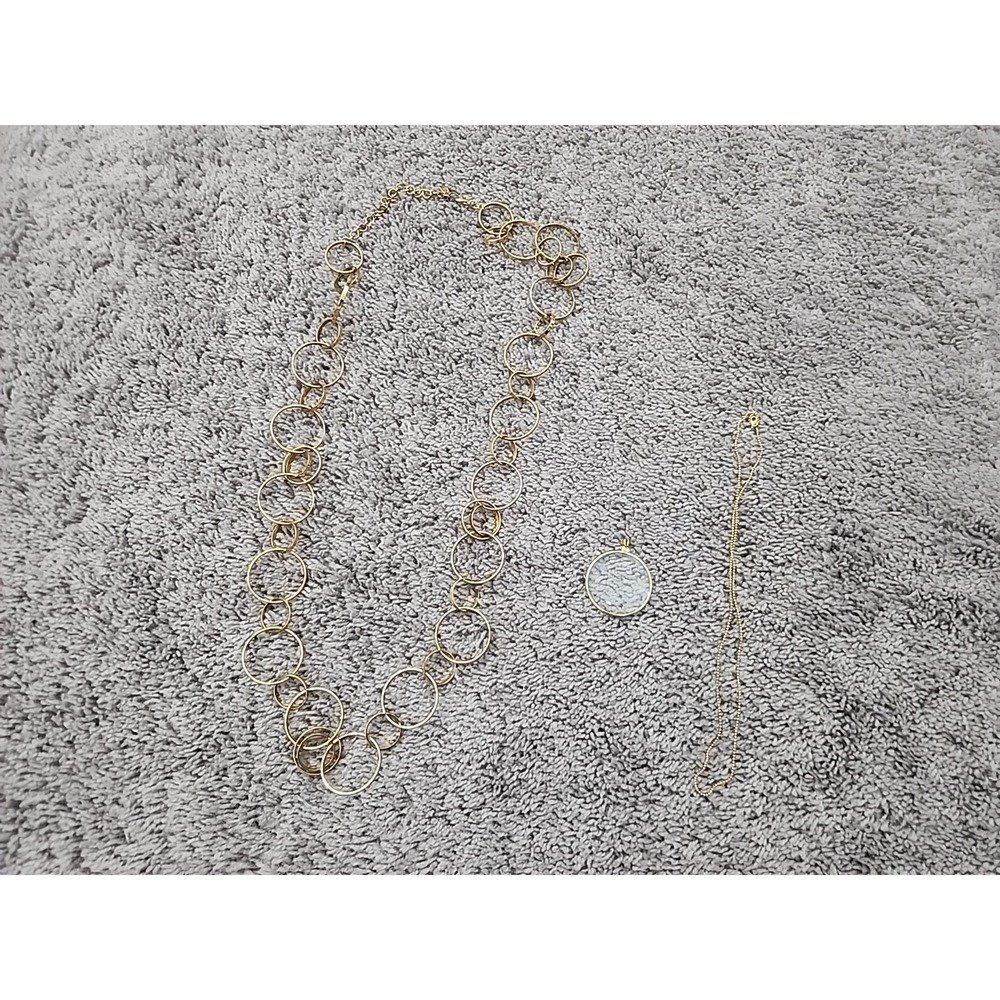 Magnifying Glass Pendant & Multi-Ring Chain Necklace Set Gold Tone